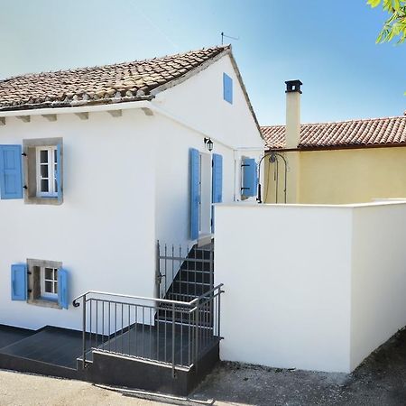 Holiday Home Nono Frane Lindar Bagian luar foto
