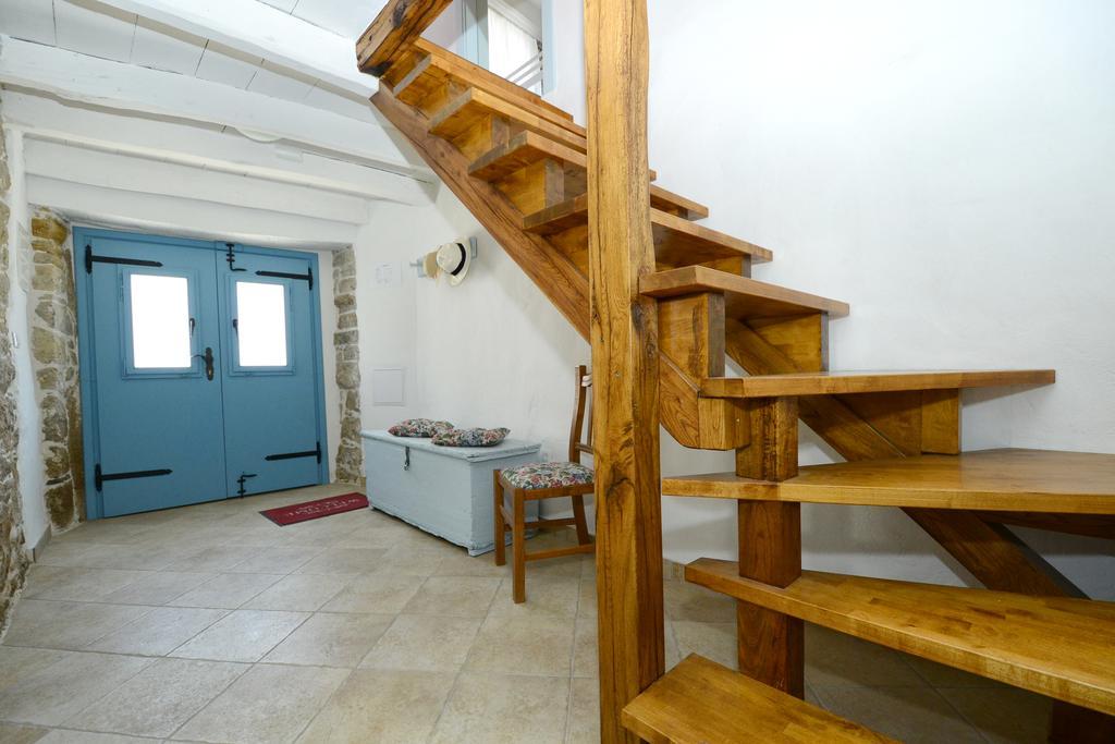 Holiday Home Nono Frane Lindar Bagian luar foto
